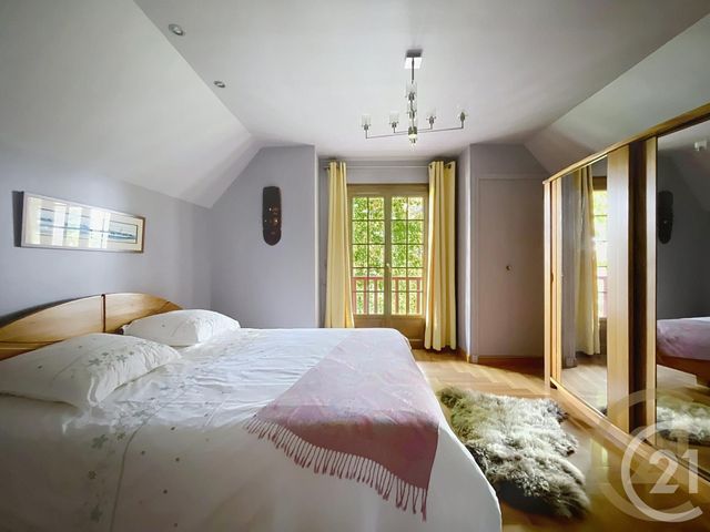 Afficher la photo en grand Maison à vendre - 5 pièces - 154,19 m2 - Malaunay - 76 - HAUTE-NORMANDIE