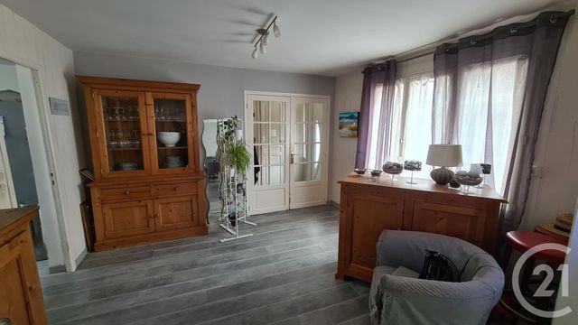 Afficher la photo en grand Maison à vendre - 7 pièces - 130 m2 - DEVILLE LES ROUEN - 76 - HAUTE-NORMANDIE