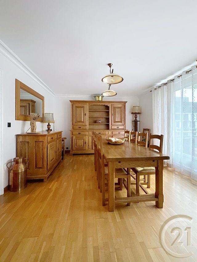 Appartement F5 à vendre - 5 pièces - 91,87 m2 - Maromme - 76 - HAUTE-NORMANDIE