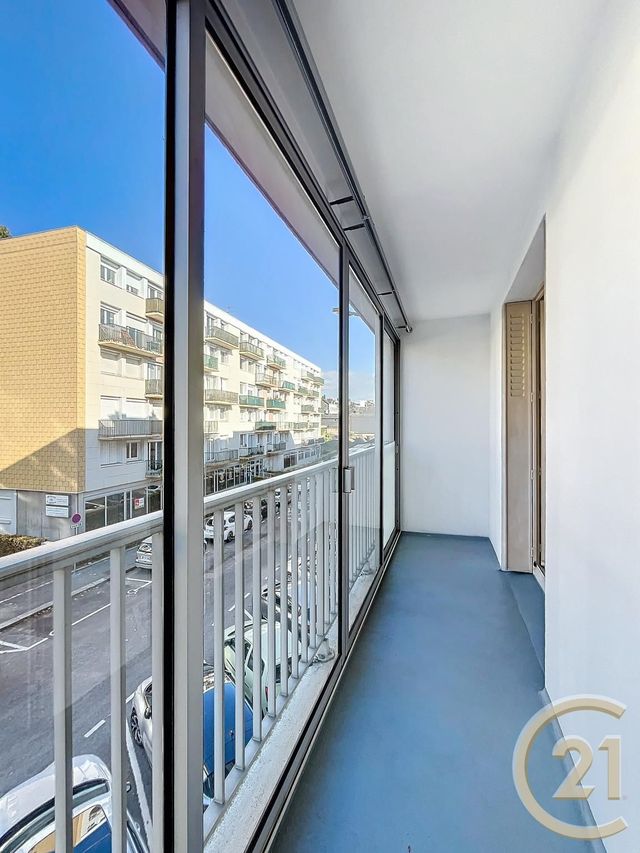 Appartement F6 &agrave; louer - 6 pi&egrave;ces - 104 m2 - Rouen - 76 - HAUTE-NORMANDIE