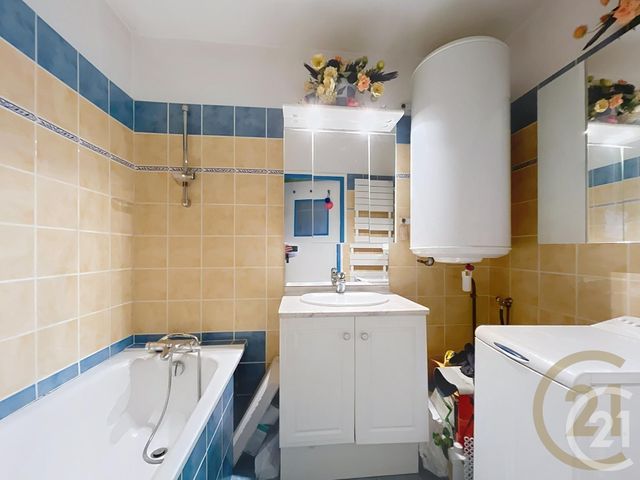 Maison à vendre - 4 pièces - 59,19 m2 - Deville Les Rouen - 76 - HAUTE-NORMANDIE