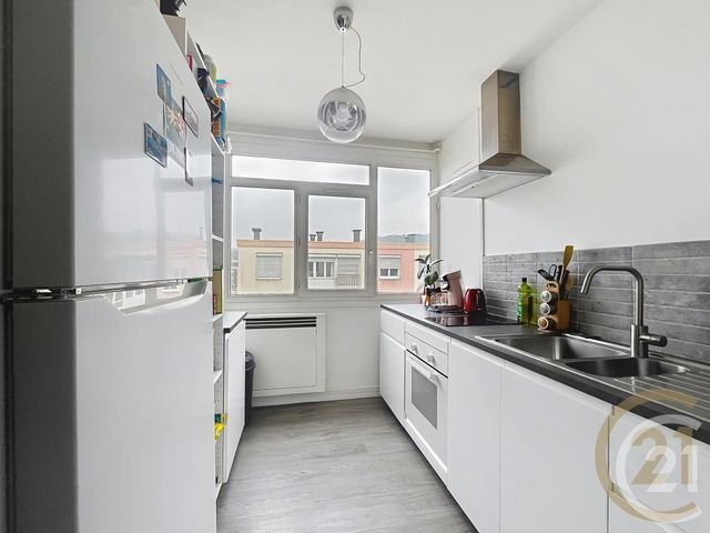 Afficher la photo en grand Appartement F3 à vendre - 3 pièces - 54,27 m2 - Deville Les Rouen - 76 - HAUTE-NORMANDIE