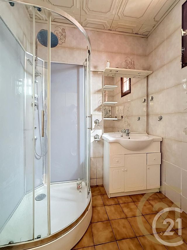 Maison &agrave; vendre - 3 pi&egrave;ces - 74 m2 - Deville Les Rouen - 76 - HAUTE-NORMANDIE