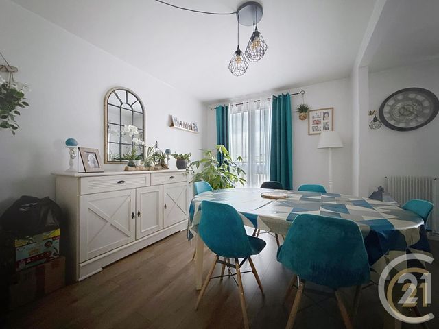 Afficher la photo en grand Appartement F6 à vendre - 5 pièces - 109,53 m2 - Maromme - 76 - HAUTE-NORMANDIE