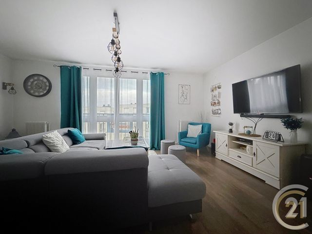 Afficher la photo en grand Appartement F6 à vendre - 5 pièces - 109,53 m2 - Maromme - 76 - HAUTE-NORMANDIE