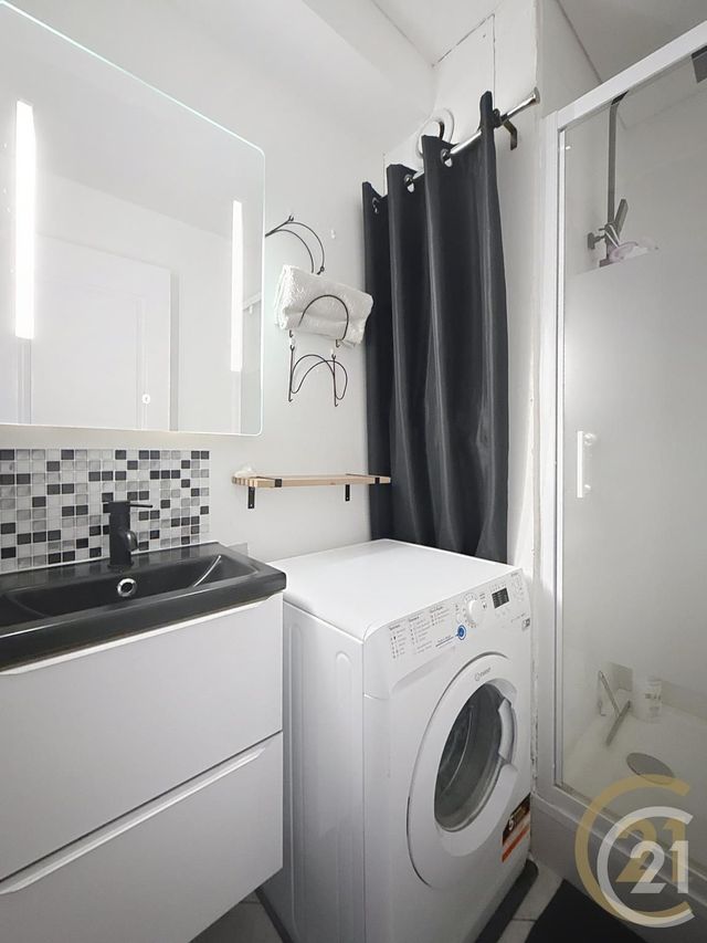 Afficher la photo en grand Appartement F6 à vendre - 5 pièces - 109,53 m2 - Maromme - 76 - HAUTE-NORMANDIE