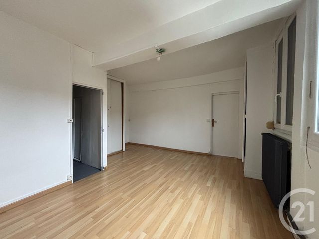 Maison à vendre - 4 pièces - 137,20 m2 - Deville Les Rouen - 76 - HAUTE-NORMANDIE