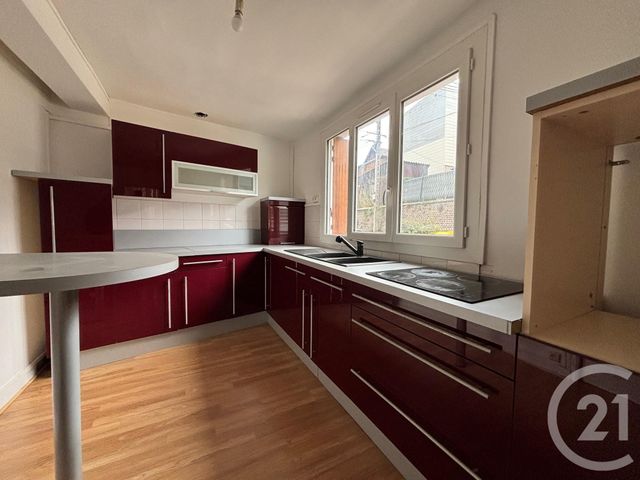 Maison à vendre - 4 pièces - 137,20 m2 - Deville Les Rouen - 76 - HAUTE-NORMANDIE