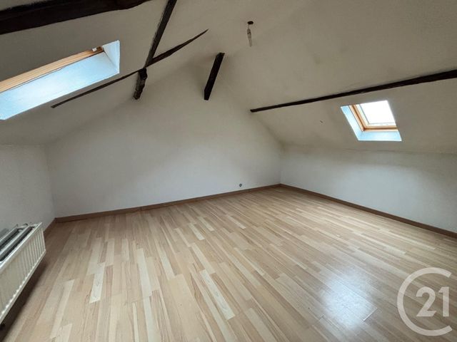 Maison à vendre - 4 pièces - 137,20 m2 - Deville Les Rouen - 76 - HAUTE-NORMANDIE