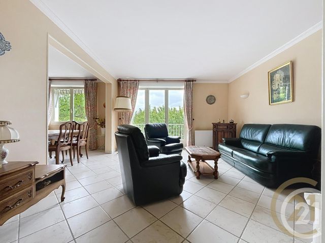 Appartement F4 à vendre - 4 pièces - 77,67 m2 - Deville Les Rouen - 76 - HAUTE-NORMANDIE