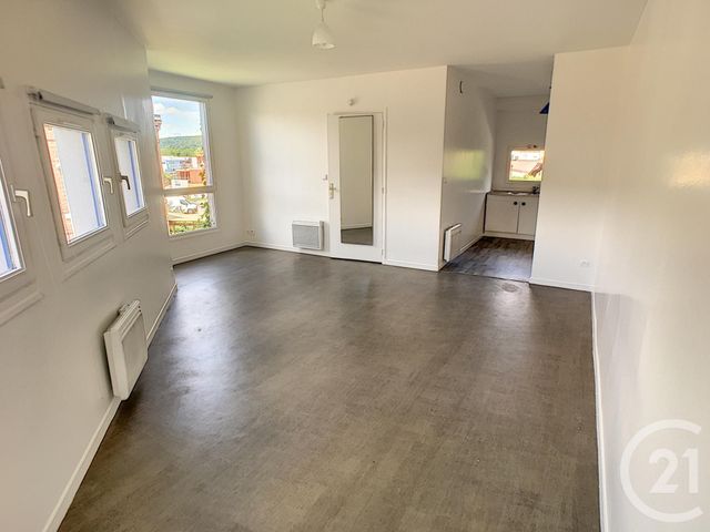 Appartement F1 à louer - 1 pièce - 33,74 m2 - Maromme - 76 - HAUTE-NORMANDIE