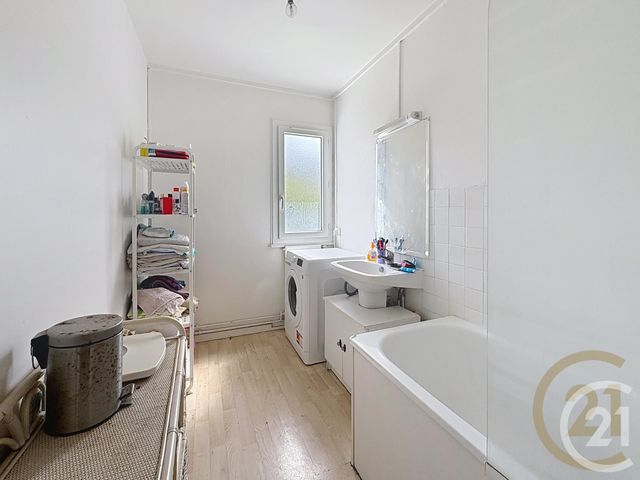 Appartement F3 bis à vendre - 4 pièces - 70,87 m2 - Deville Les Rouen - 76 - HAUTE-NORMANDIE