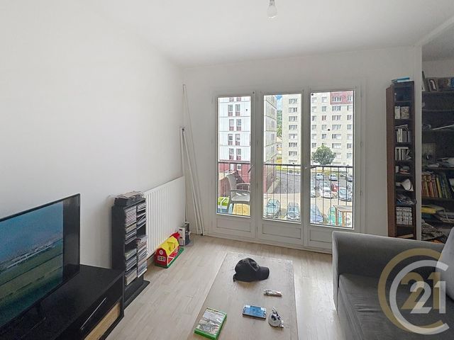 Appartement F3 bis à vendre - 4 pièces - 70,87 m2 - Deville Les Rouen - 76 - HAUTE-NORMANDIE