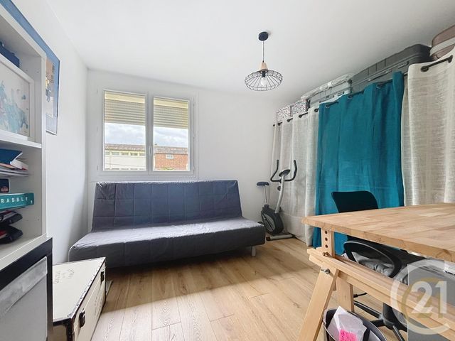 Appartement F3 à vendre - 3 pièces - 73,90 m2 - Deville Les Rouen - 76 - HAUTE-NORMANDIE