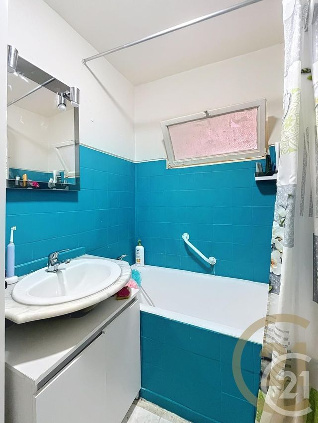 Maison à vendre - 6 pièces - 97,12 m2 - Deville Les Rouen - 76 - HAUTE-NORMANDIE