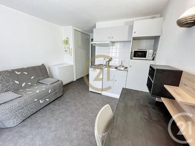 Appartement F1 à louer - 1 pièce - 15,01 m2 - Deville Les Rouen - 76 - HAUTE-NORMANDIE