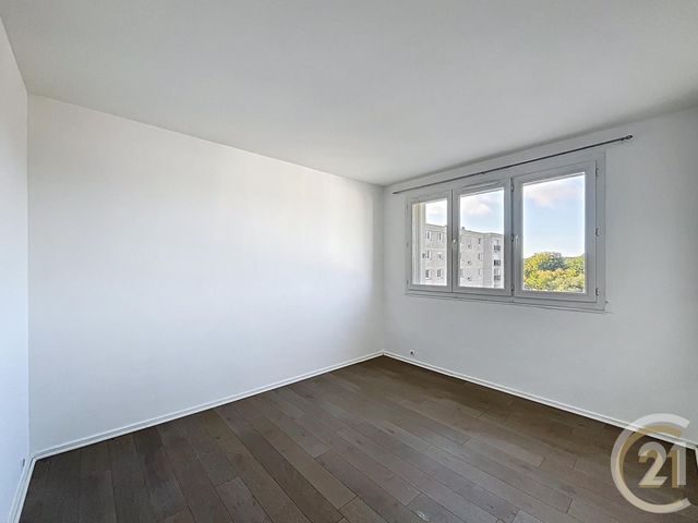 Appartement T3 à louer - 3 pièces - 60,63 m2 - Maromme - 76 - HAUTE-NORMANDIE