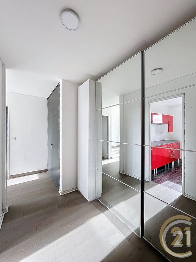 Appartement T3 à louer - 3 pièces - 60,63 m2 - Maromme - 76 - HAUTE-NORMANDIE