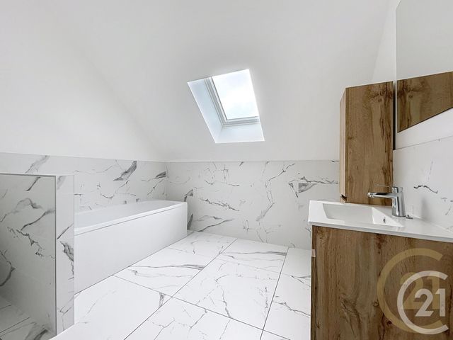 Maison à vendre - 6 pièces - 113,12 m2 - St Jean Du Cardonnay - 76 - HAUTE-NORMANDIE