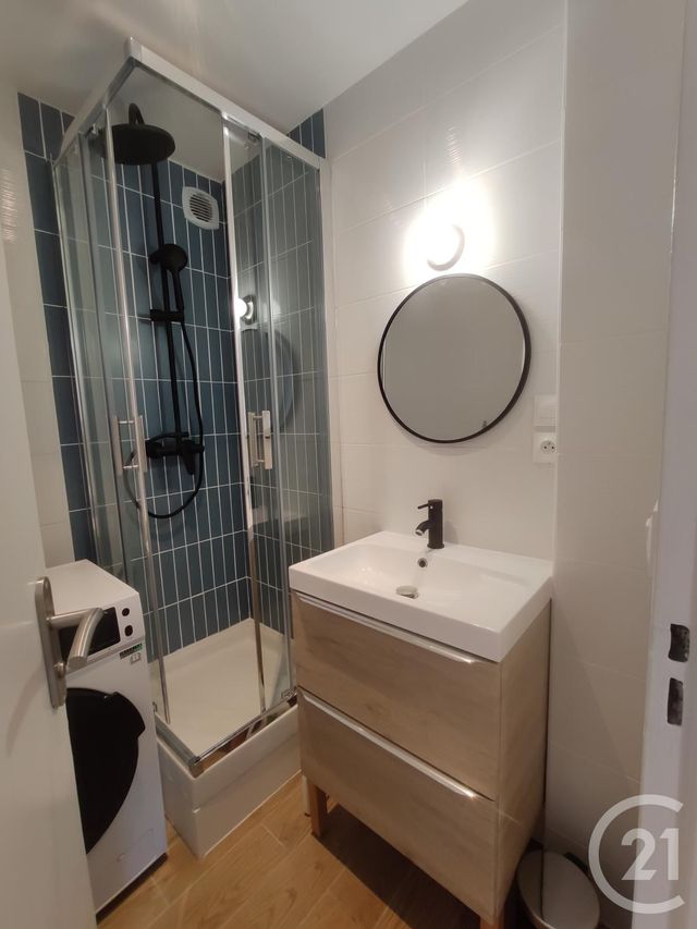 Appartement F4 à louer - 2 pièces - 12,17 m2 - Deville Les Rouen - 76 - HAUTE-NORMANDIE