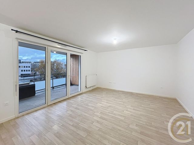 Appartement F3 à louer - 3 pièces - 67,66 m2 - Rouen - 76 - HAUTE-NORMANDIE