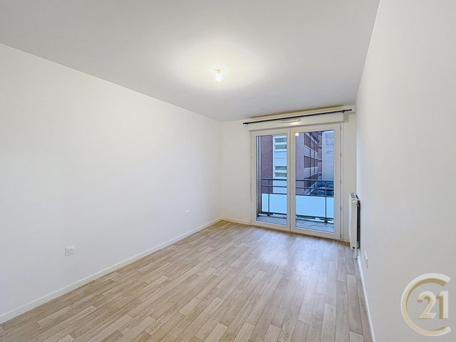 Appartement F3 à louer - 3 pièces - 67,66 m2 - Rouen - 76 - HAUTE-NORMANDIE