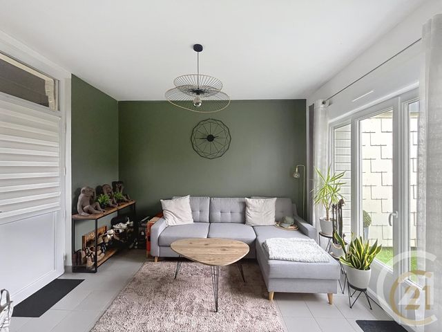 Maison à louer - 3 pièces - 50,56 m2 - Deville Les Rouen - 76 - HAUTE-NORMANDIE