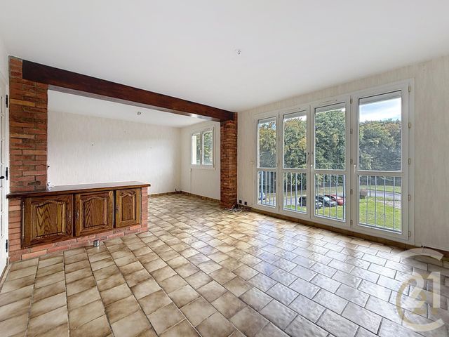 Afficher la photo en grand Appartement F3 à vendre - 4 pièces - 71,21 m2 - Maromme - 76 - HAUTE-NORMANDIE