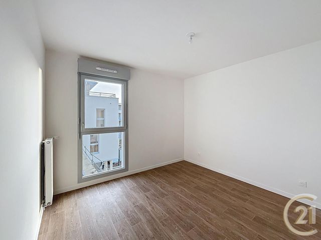 Appartement F2 &agrave; louer - 2 pi&egrave;ces - 57,89 m2 - Deville Les Rouen - 76 - HAUTE-NORMANDIE