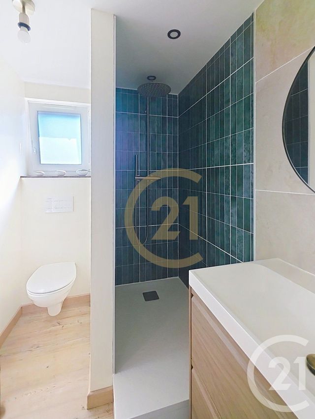 Maison &agrave; louer - 3 pi&egrave;ces - 57,05 m2 - Deville Les Rouen - 76 - HAUTE-NORMANDIE