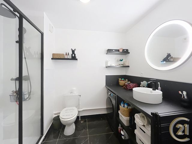 Appartement F2 à louer - 2 pièces - 43,50 m2 - Deville Les Rouen - 76 - HAUTE-NORMANDIE