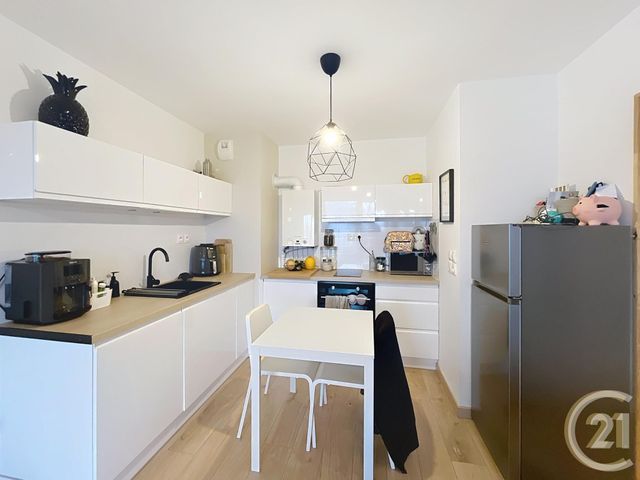 Appartement F2 à louer - 2 pièces - 43,50 m2 - Deville Les Rouen - 76 - HAUTE-NORMANDIE