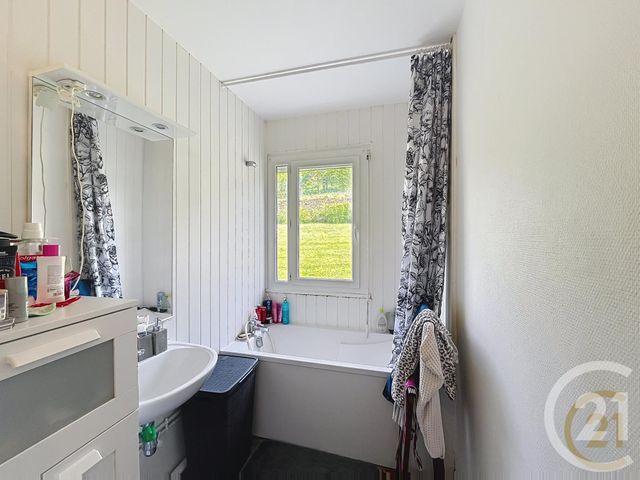 Appartement F3 à louer - 3 pièces - 56,21 m2 - Deville Les Rouen - 76 - HAUTE-NORMANDIE