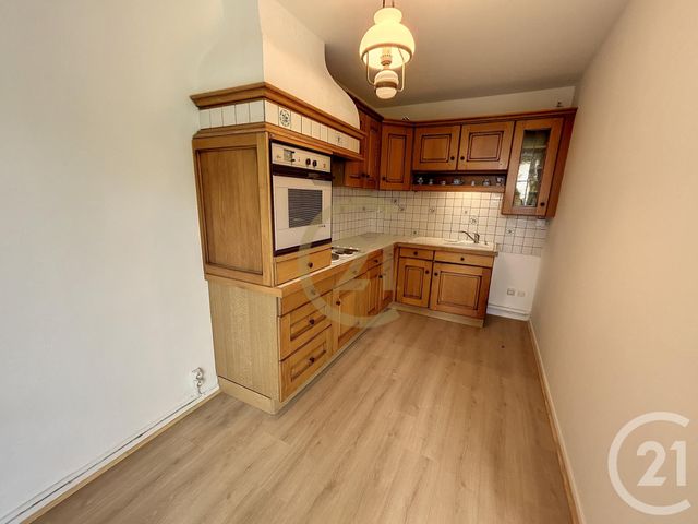 Appartement F2 à louer - 2 pièces - 52 m2 - Deville Les Rouen - 76 - HAUTE-NORMANDIE