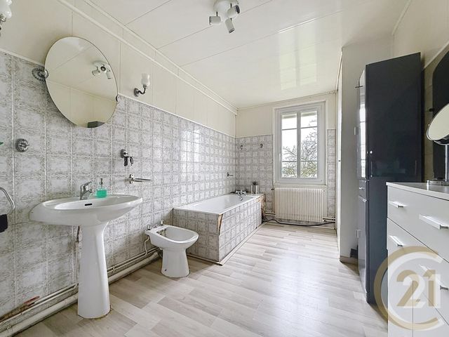 Maison à vendre - 7 pièces - 155 m2 - Le Trait - 76 - HAUTE-NORMANDIE