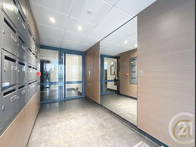 Appartement &agrave; vendre - 3 pi&egrave;ces - 61 m2 - Deville Les Rouen - 76 - HAUTE-NORMANDIE