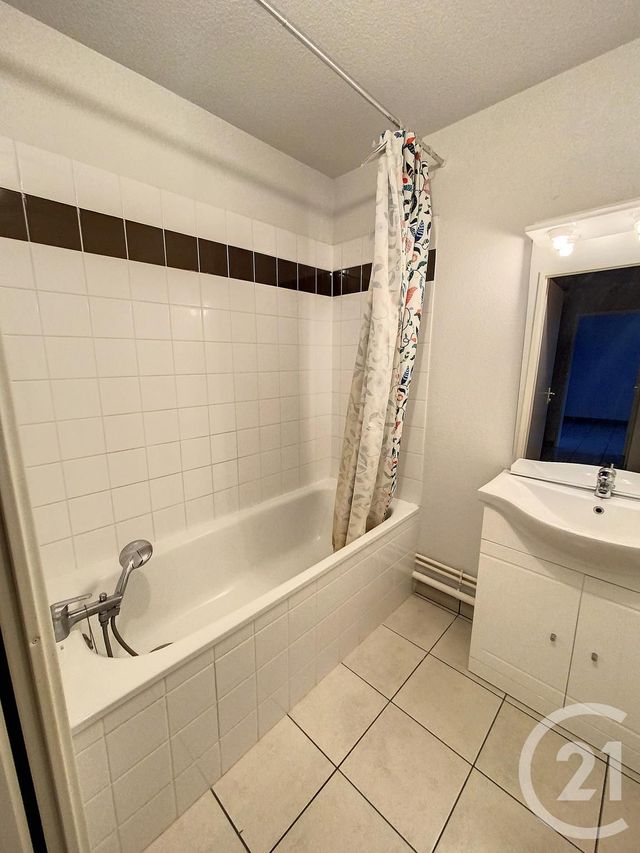 Appartement F2 &agrave; vendre - 2 pi&egrave;ces - 47,14 m2 - Deville Les Rouen - 76 - HAUTE-NORMANDIE