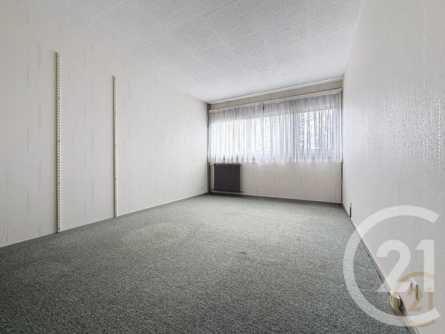 Appartement F5 &agrave; vendre - 5 pi&egrave;ces - 83 m2 - Deville Les Rouen - 76 - HAUTE-NORMANDIE