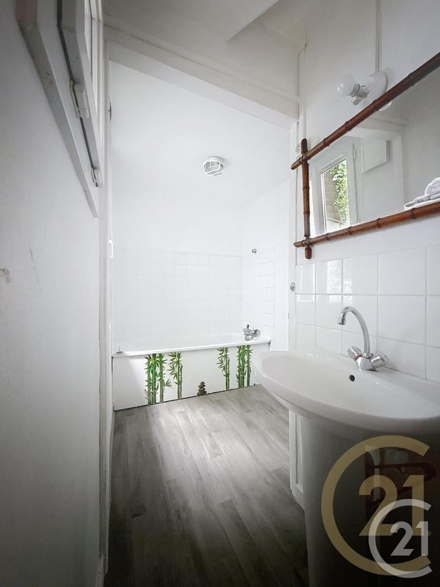 Maison &agrave; louer - 4 pi&egrave;ces - 63,84 m2 - Notre Dame De Bondeville - 76 - HAUTE-NORMANDIE