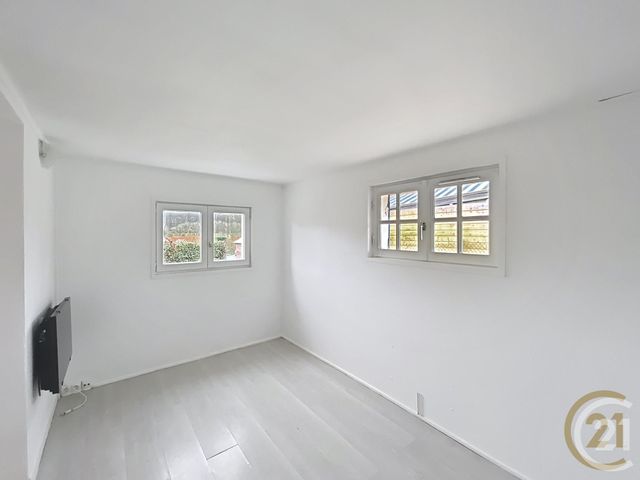 Maison &agrave; louer - 3 pi&egrave;ces - 48,47 m2 - Heugleville Sur Scie - 76 - HAUTE-NORMANDIE