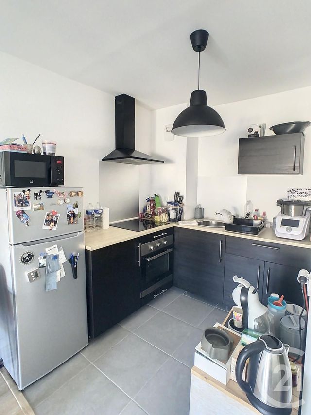 Appartement F2 &agrave; louer - 2 pi&egrave;ces - 39,75 m2 - Le Houlme - 76 - HAUTE-NORMANDIE