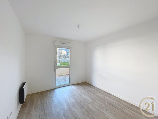 Appartement T2 &agrave; louer - 2 pi&egrave;ces - 41,33 m2 - Le Petit Quevilly - 76 - HAUTE-NORMANDIE