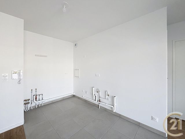 Appartement T2 &agrave; louer - 2 pi&egrave;ces - 40,68 m2 - Deville Les Rouen - 76 - HAUTE-NORMANDIE
