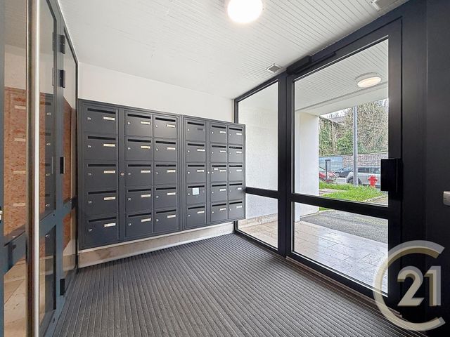 Appartement &agrave; vendre - 3 pi&egrave;ces - 59,94 m2 - Deville Les Rouen - 76 - HAUTE-NORMANDIE