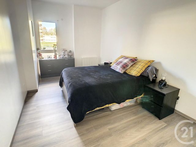 Appartement F2 &agrave; louer - 2 pi&egrave;ces - 68,15 m2 - Deville Les Rouen - 76 - HAUTE-NORMANDIE