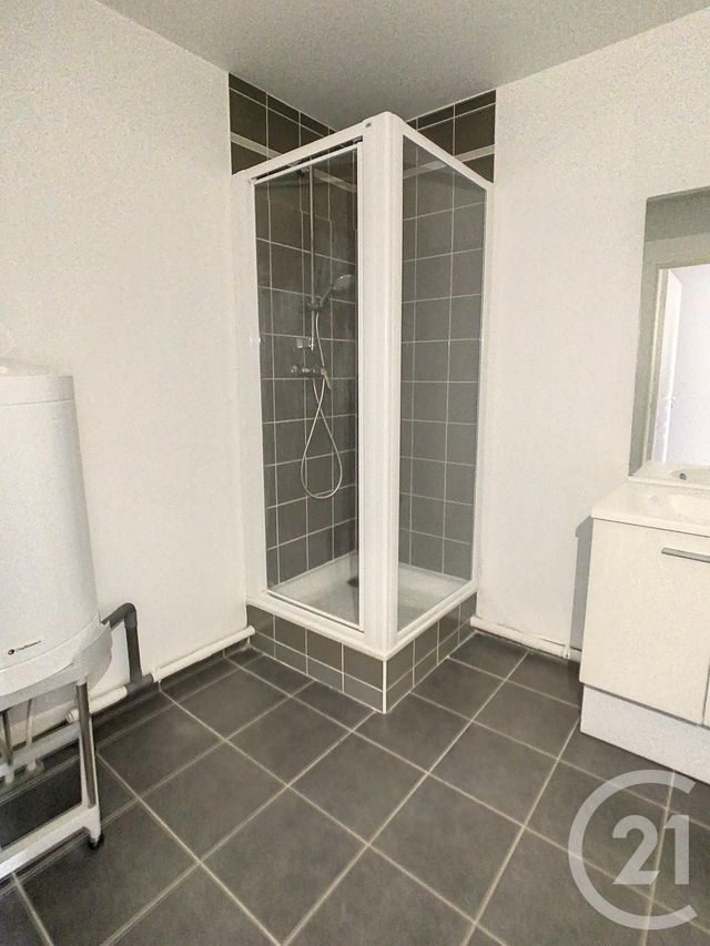 Appartement F1 &agrave; louer - 1 pi&egrave;ce - 24,34 m2 - Mont St Aignan - 76 - HAUTE-NORMANDIE