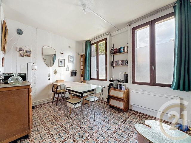 Maison &agrave; vendre - 4 pi&egrave;ces - 75 m2 - Deville Les Rouen - 76 - HAUTE-NORMANDIE
