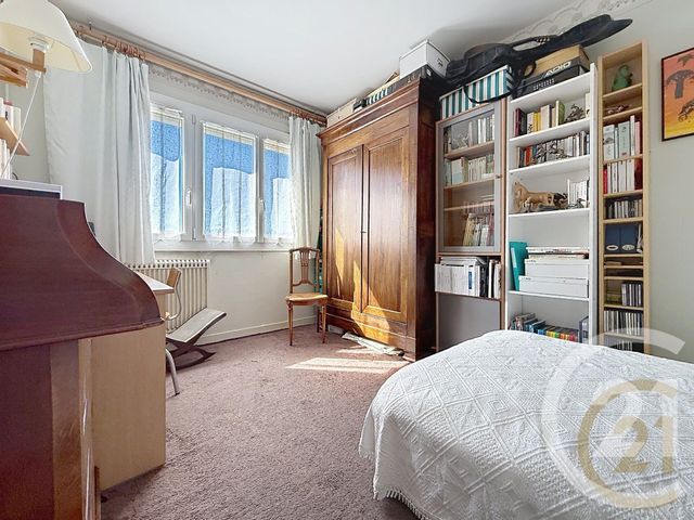 Appartement F5 &agrave; vendre - 5 pi&egrave;ces - 92,54 m2 - Deville Les Rouen - 76 - HAUTE-NORMANDIE