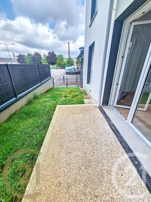 Appartement F2 &agrave; louer - 2 pi&egrave;ces - 43,75 m2 - Deville Les Rouen - 76 - HAUTE-NORMANDIE