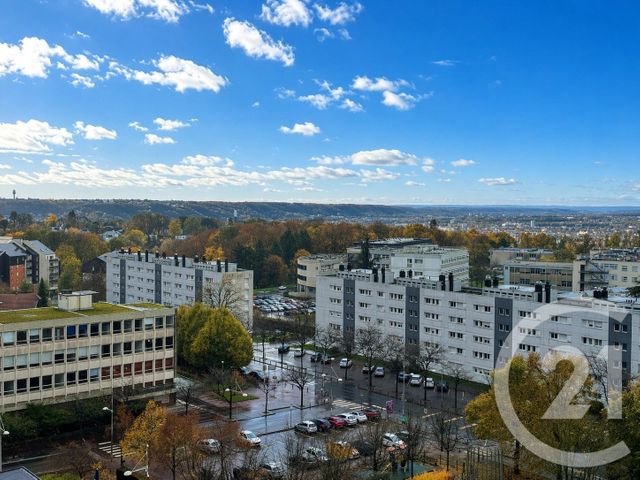 Appartement F4 &agrave; louer - 4 pi&egrave;ces - 80,56 m2 - Mont St Aignan - 76 - HAUTE-NORMANDIE